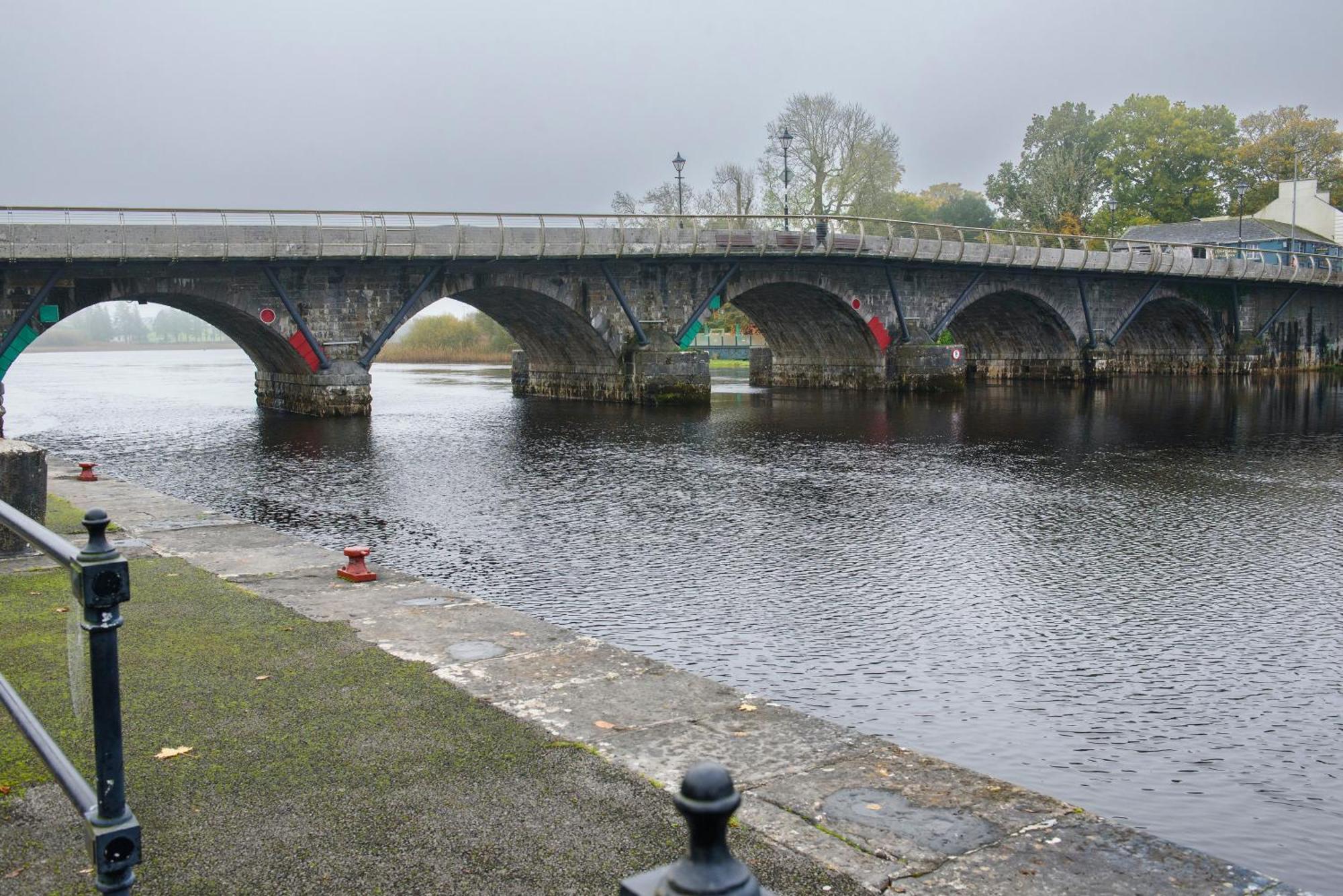 Waterfront Self Catering Houses Carrick on Shannon Eksteriør billede
