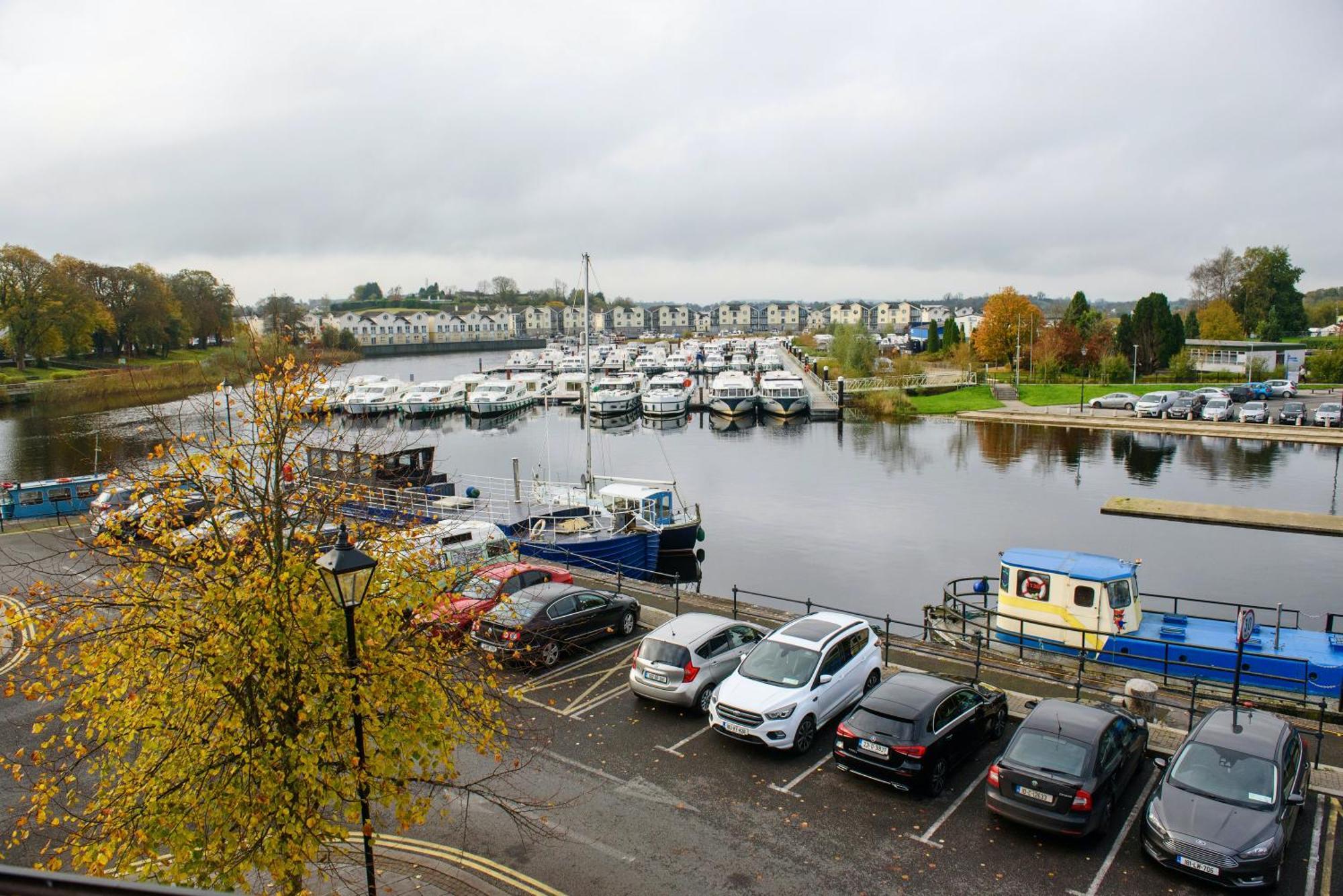Waterfront Self Catering Houses Carrick on Shannon Eksteriør billede
