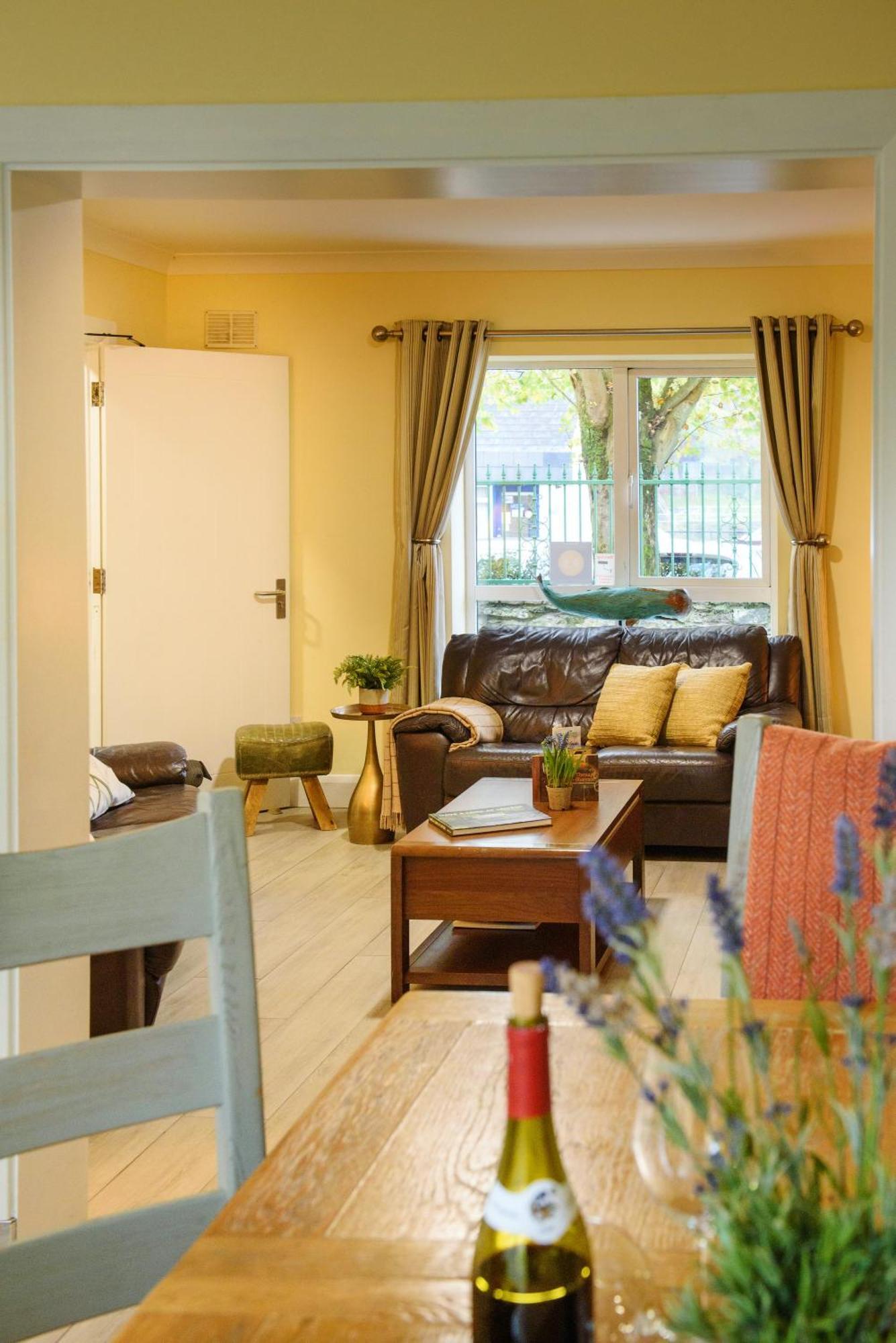 Waterfront Self Catering Houses Carrick on Shannon Eksteriør billede