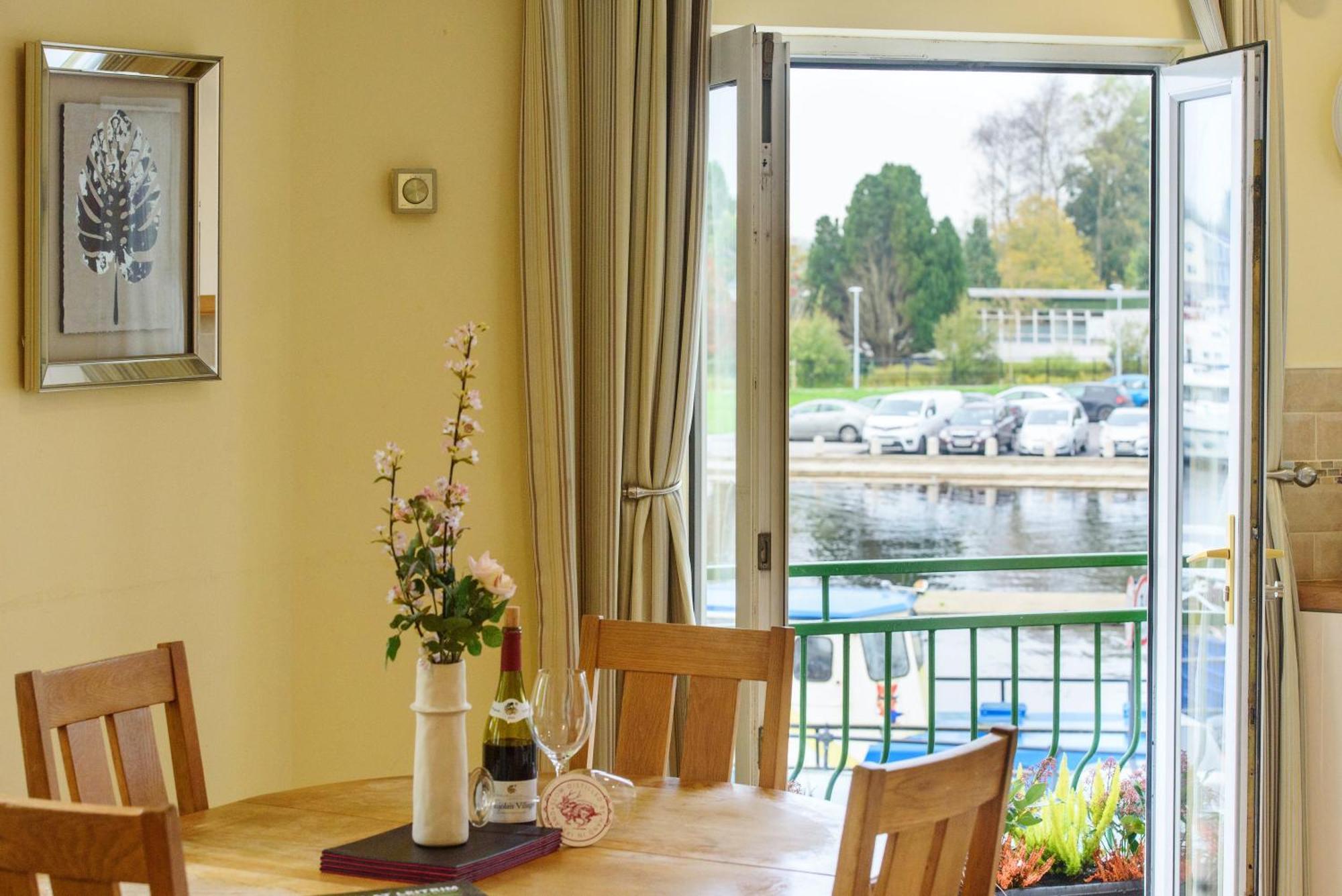 Waterfront Self Catering Houses Carrick on Shannon Eksteriør billede